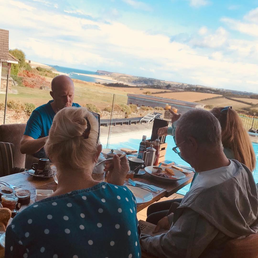 The Pickwick Inn&oliver's Restaurant